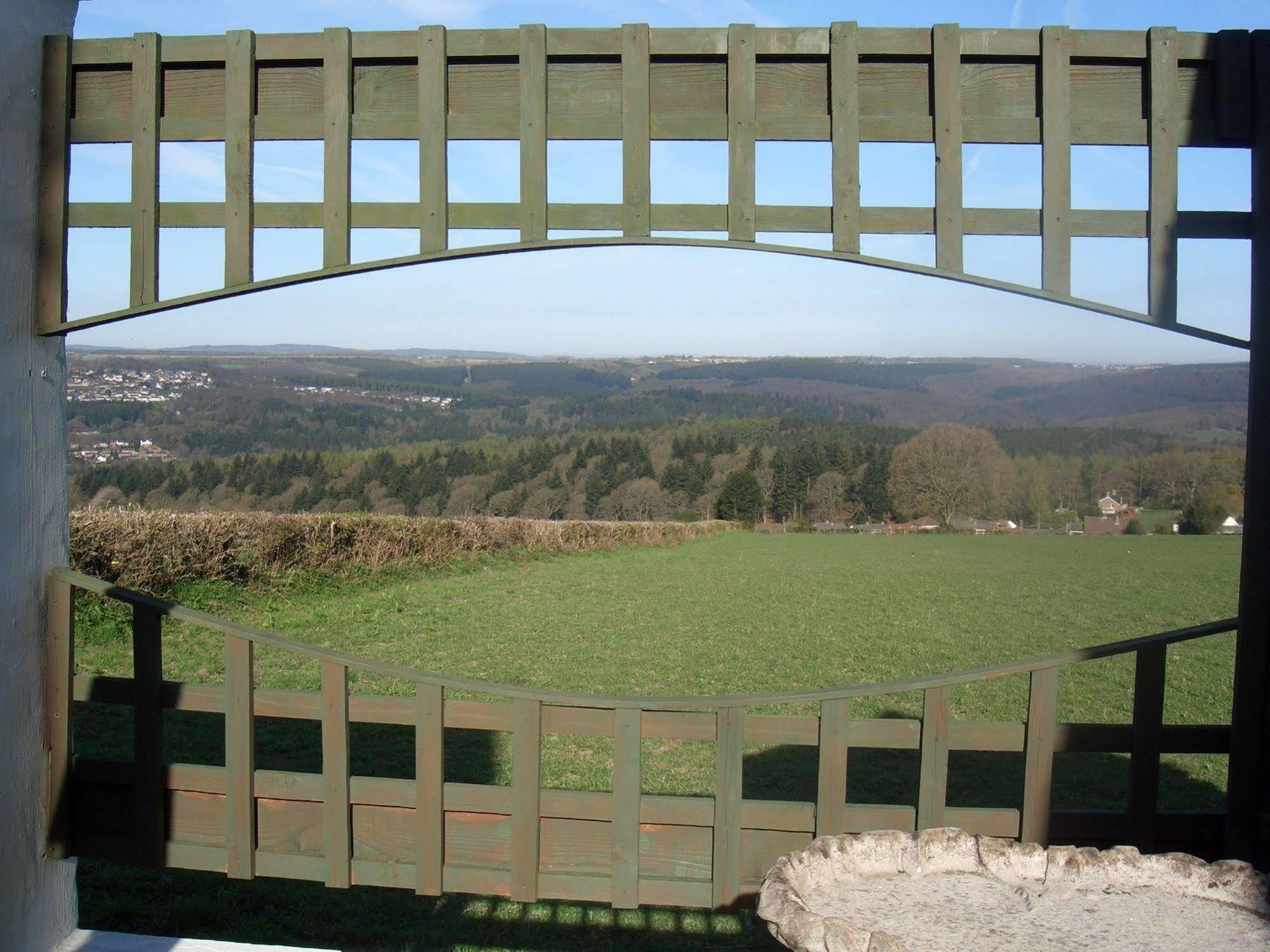 לידני Dean Valley Panorama Bed & Breakfast מראה חיצוני תמונה